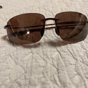 Maui Jim light weight sunglasses